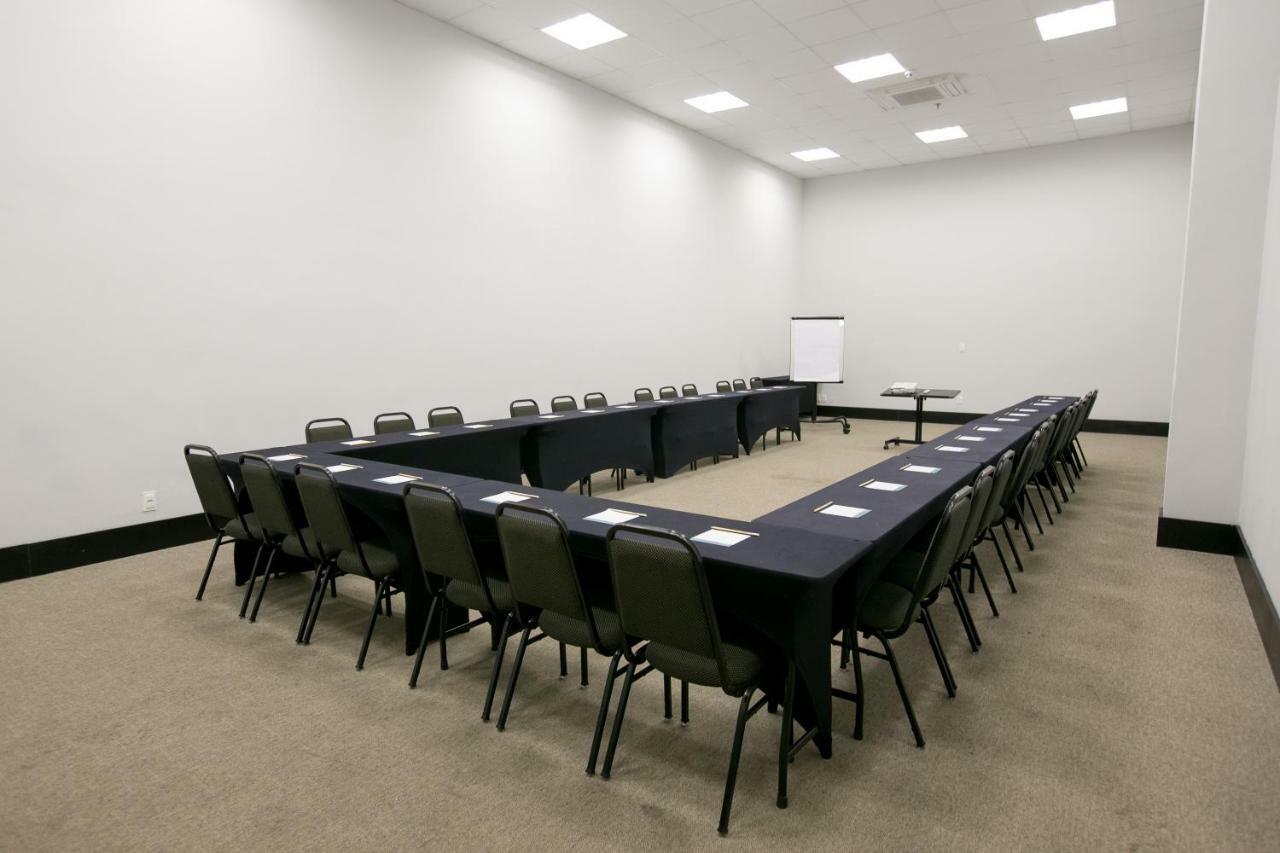 Slim Cuiaba Aeroporto Hotel Ngoại thất bức ảnh