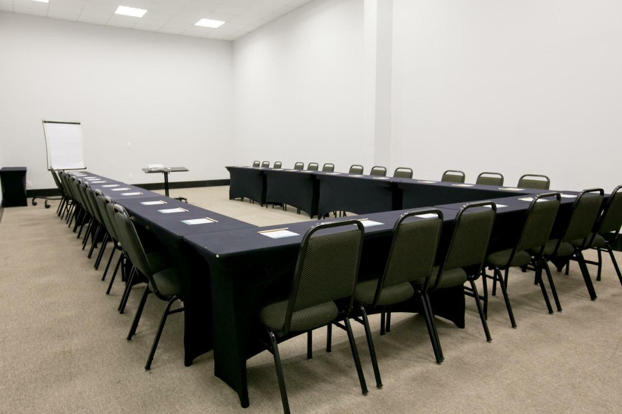 Slim Cuiaba Aeroporto Hotel Ngoại thất bức ảnh